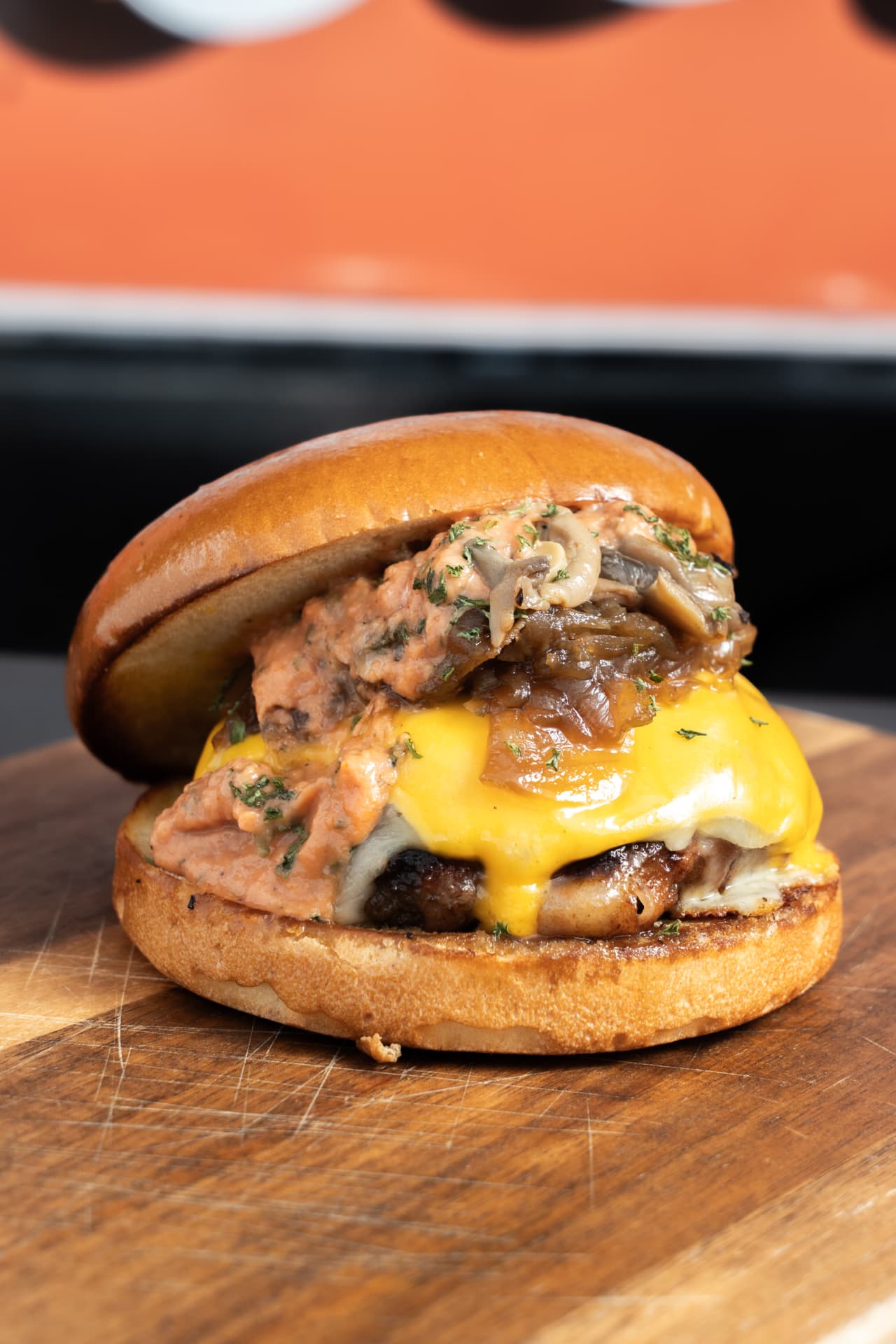 What's That Food! USA mushroom Swiss burger